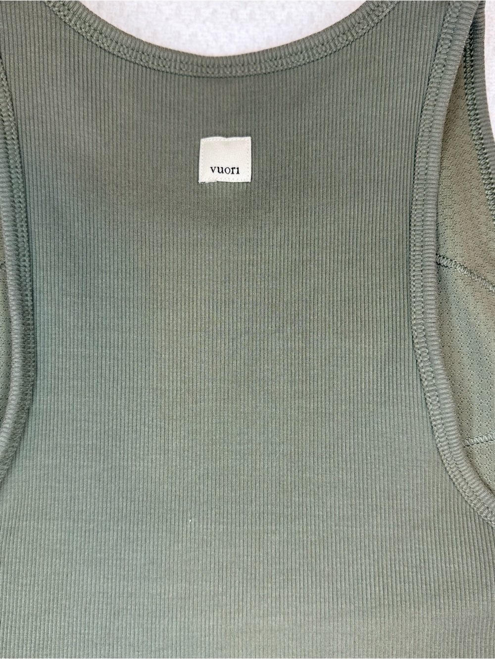 Vuori Pose Plyo Ribbed Tank Top in Sage Green Size Medium - Picture 2 of 6